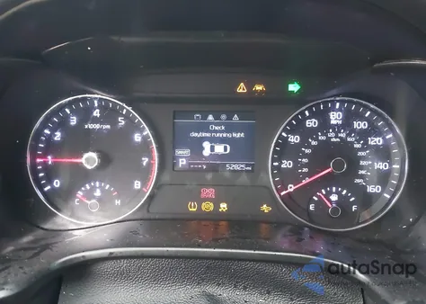 2021 Kia Forte Lxs z USA, uszkodzony, nr VIN 3KPF24AD4ME396959